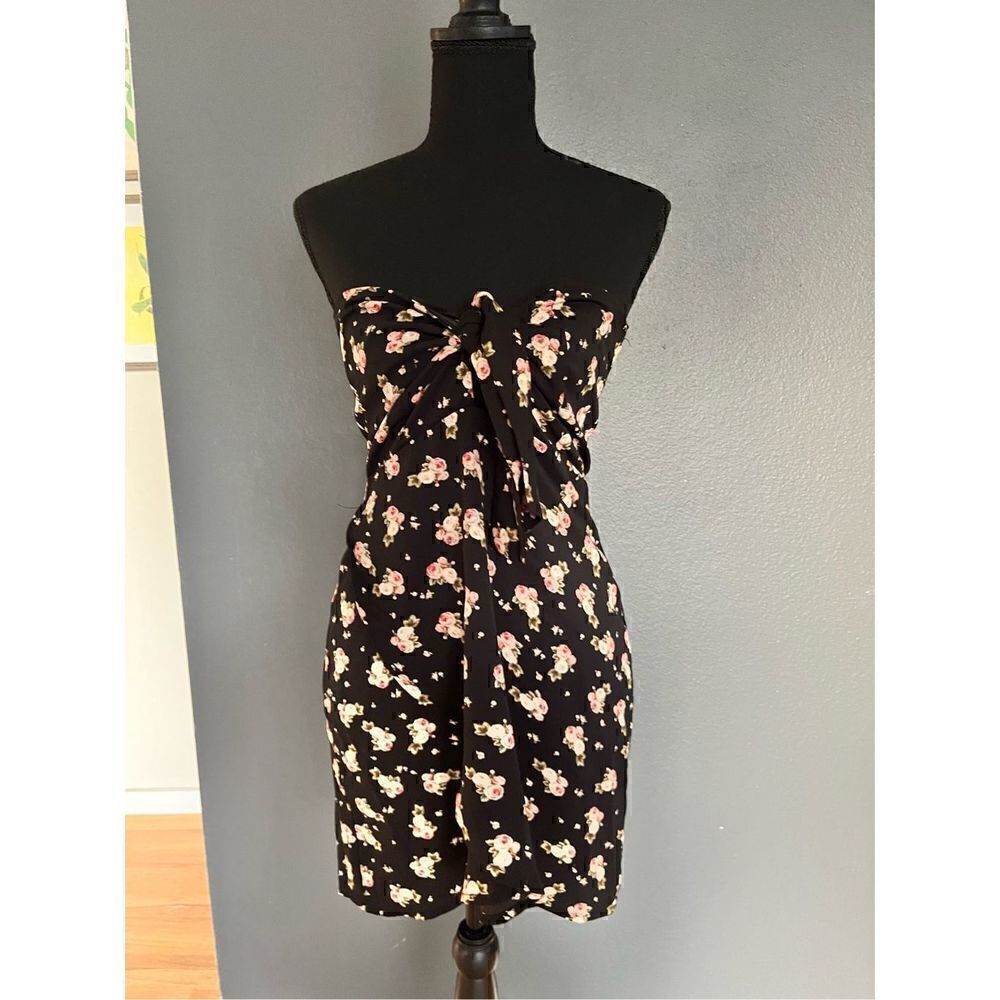 Super down strapless dress